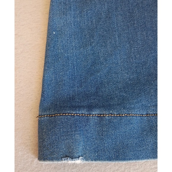 KanCan Women's Size 13/30 (33" Inseam) Mid Wash High Rise Flare Leg Blue Jeans - Picture 10 of 12